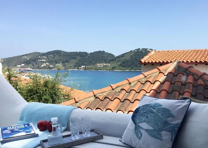 Oikies Skiathos